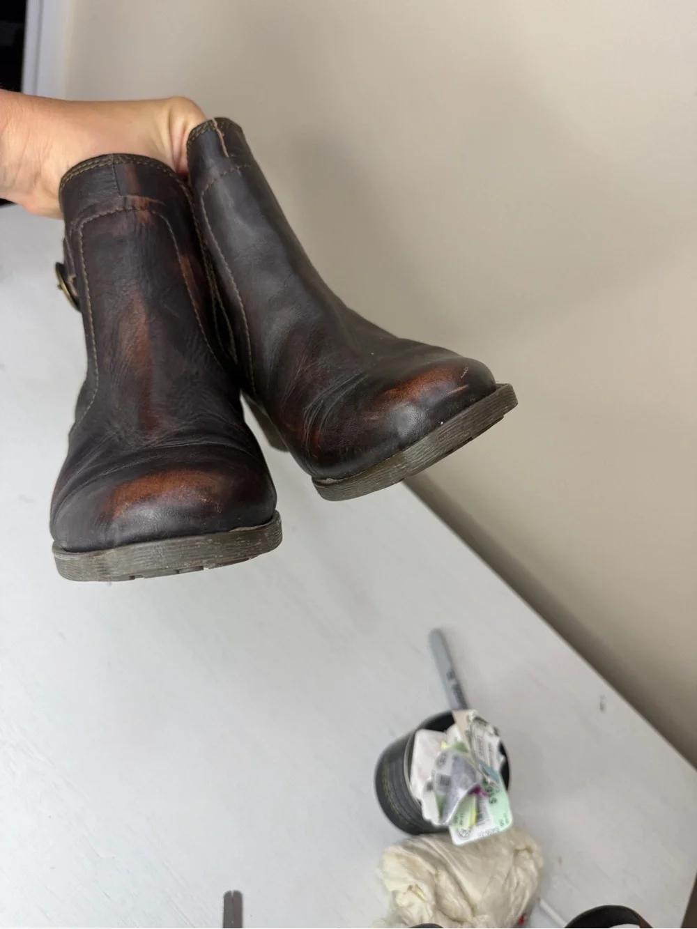Born leather boots